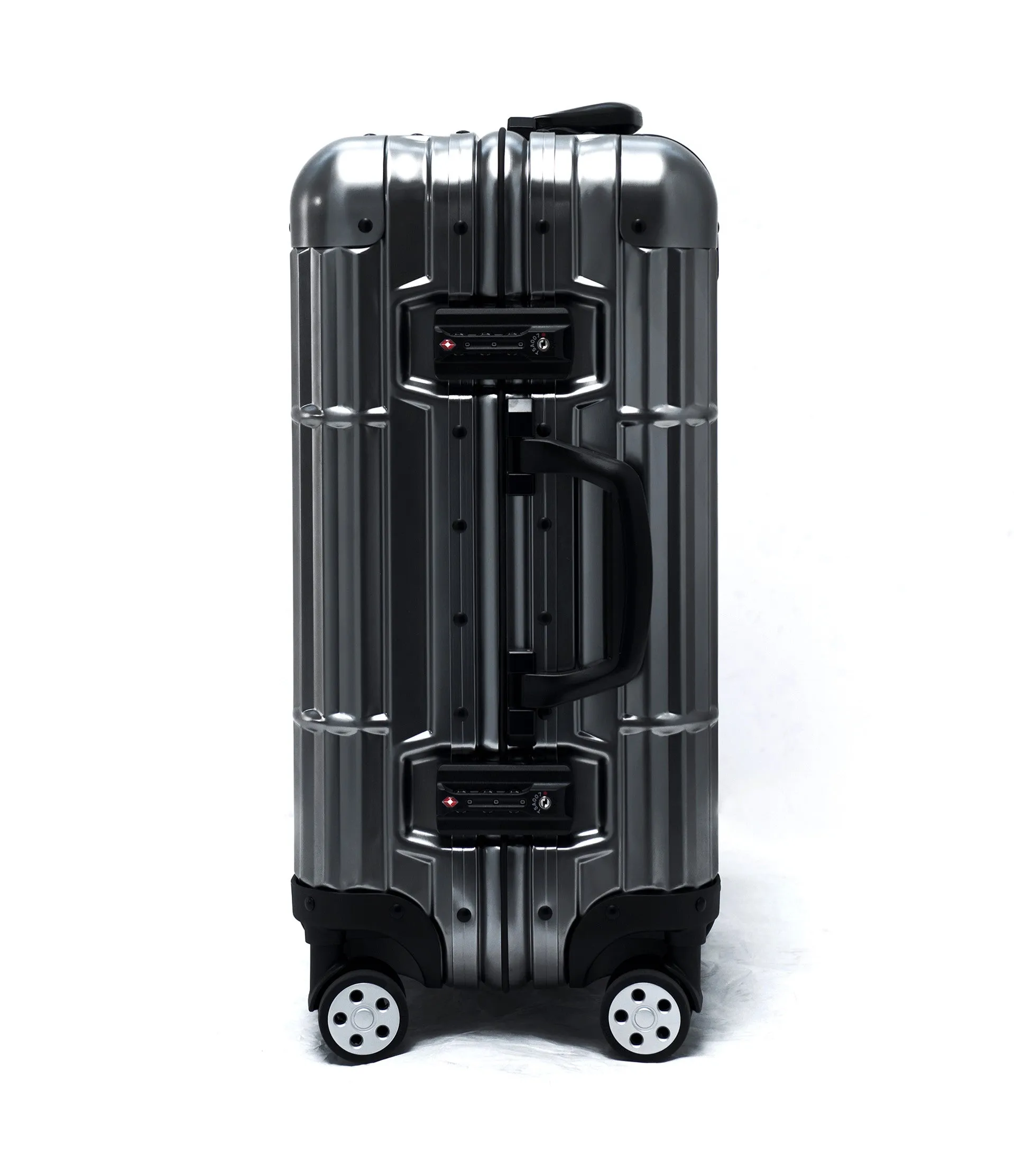 20" Aluminum Luggage Carry-On (Gunmetal)