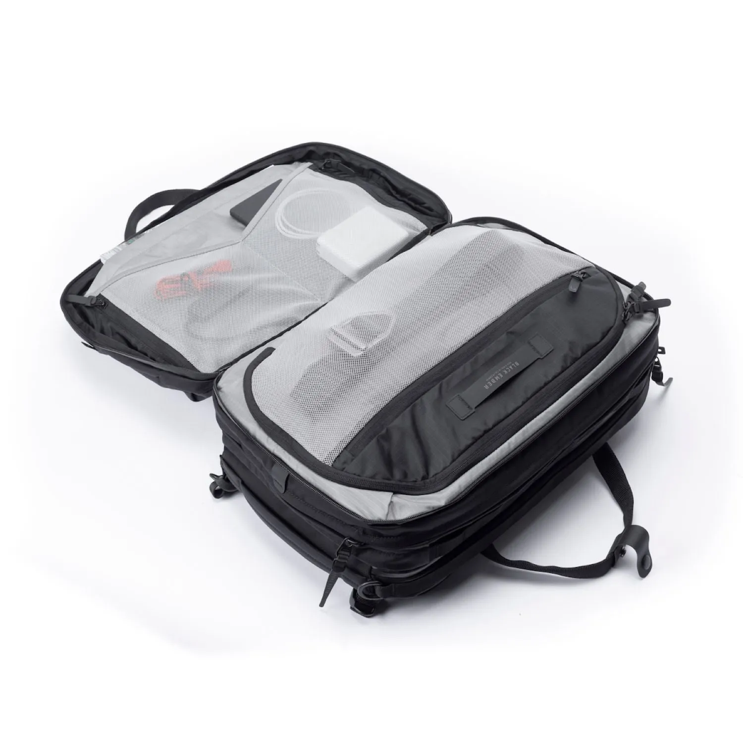 Black Ember Forge 30 15” Convertiable Travel Pack