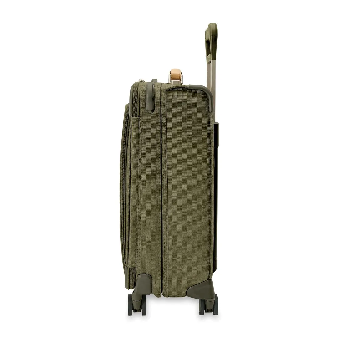 Briggs & Riley Baseline Essential Carry-On Spinner