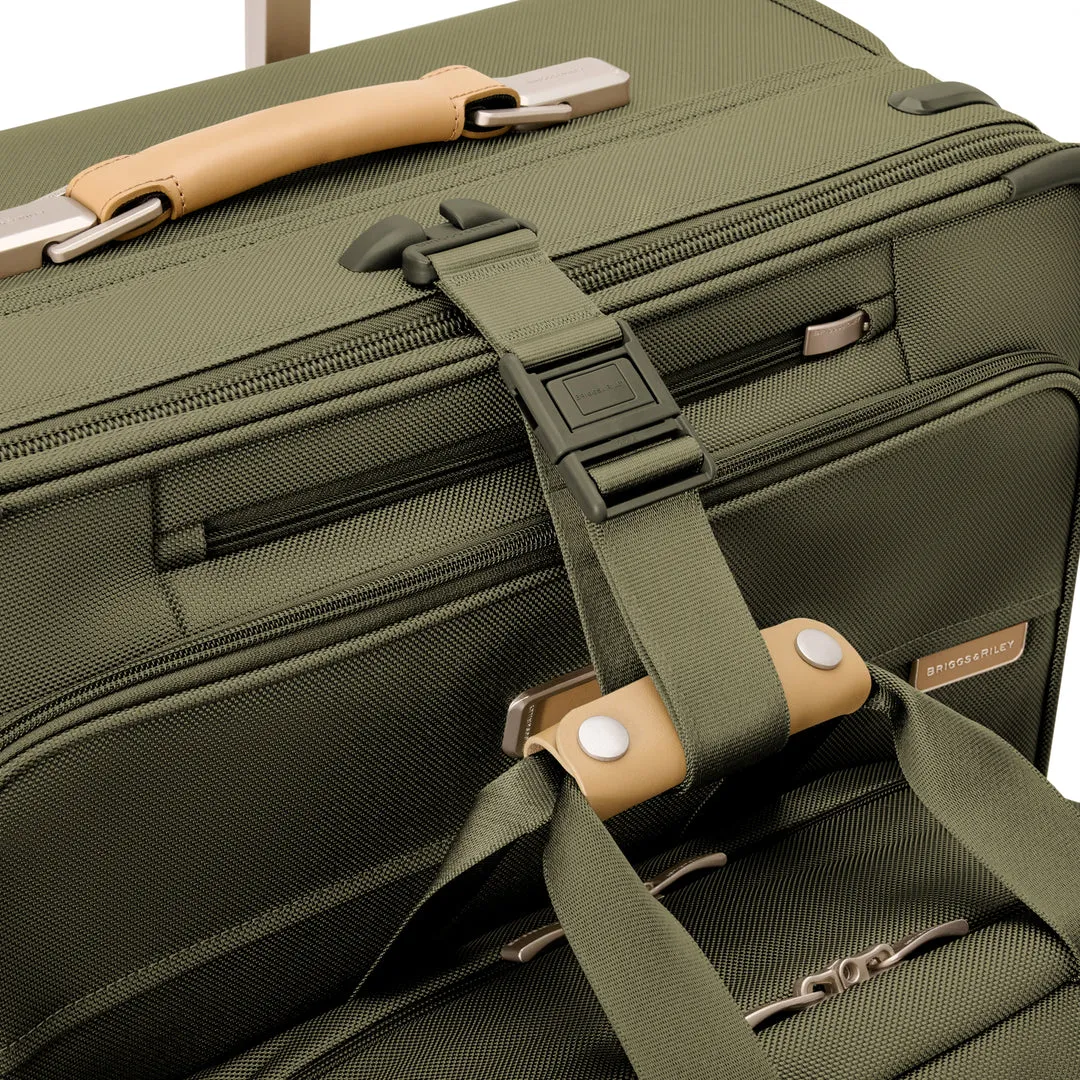 Briggs & Riley Baseline Essential Carry-On Spinner