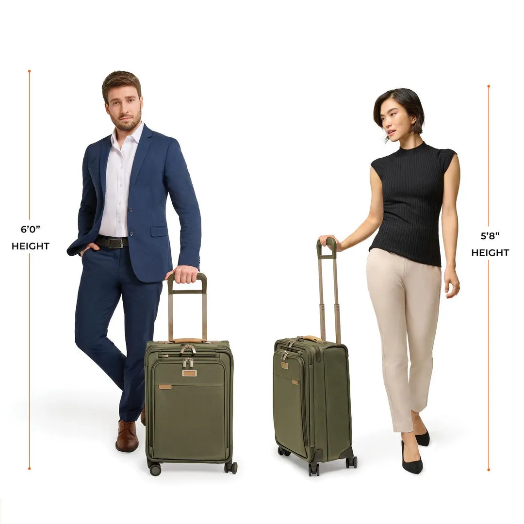 Briggs & Riley Baseline Essential Carry-On Spinner