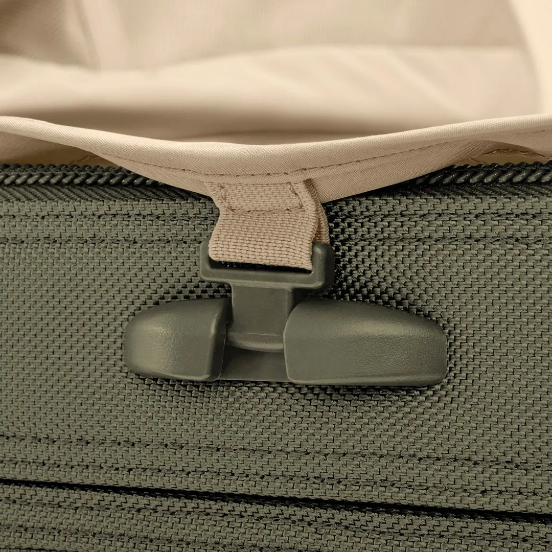 Briggs & Riley Baseline Essential Carry-On Spinner