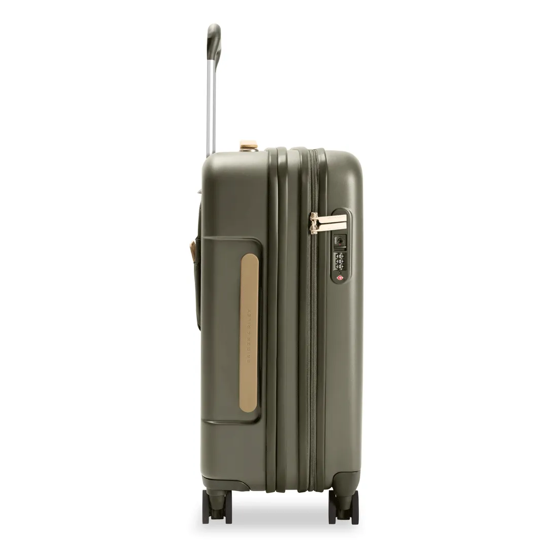 Essential 22" Carry-On Expandable Spinner