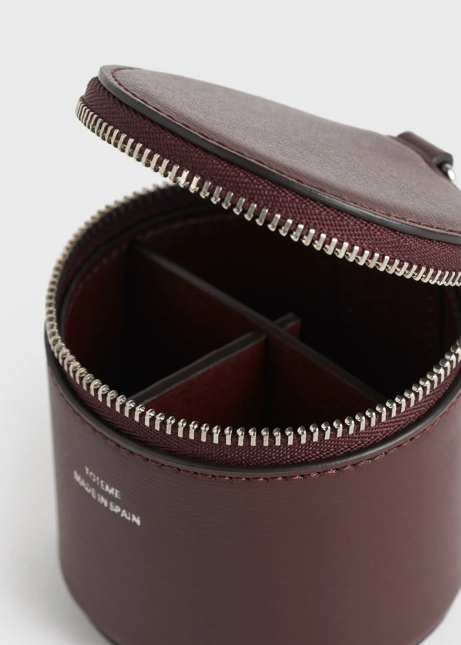 Leather jewelry box bordeaux