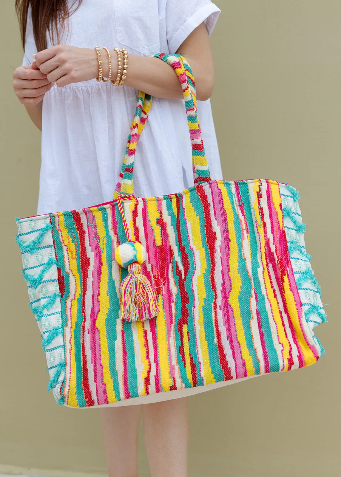 Mila Getaway Colorful Tote