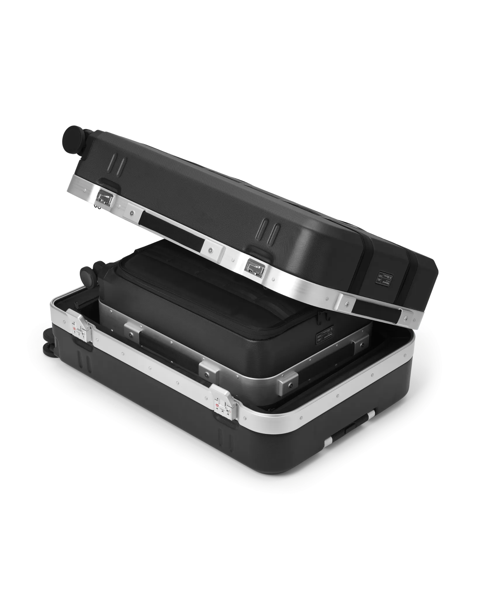 Ramverk Pro Carry-on Silver