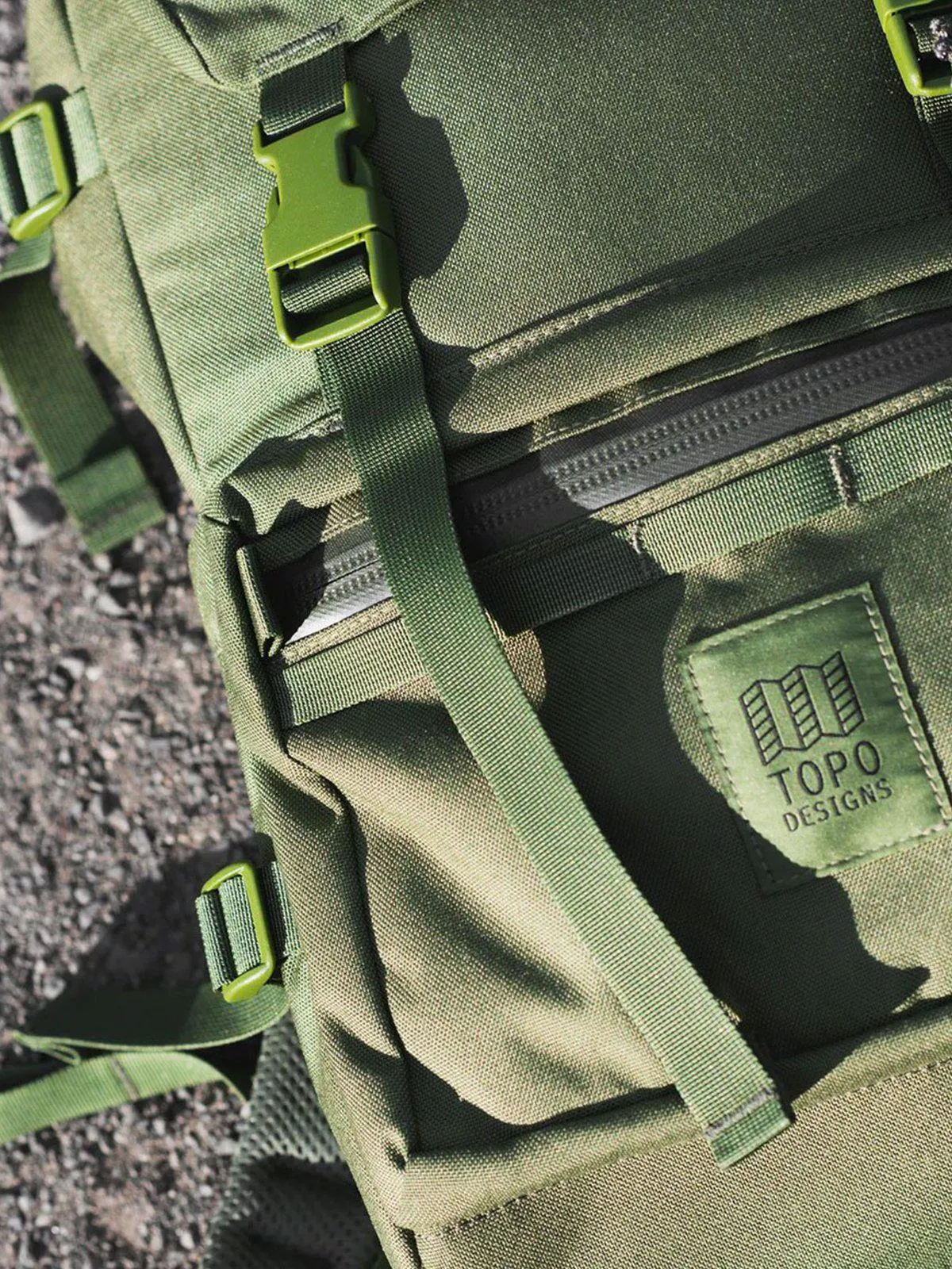 Topo Designs Rover Pack Tech Forest